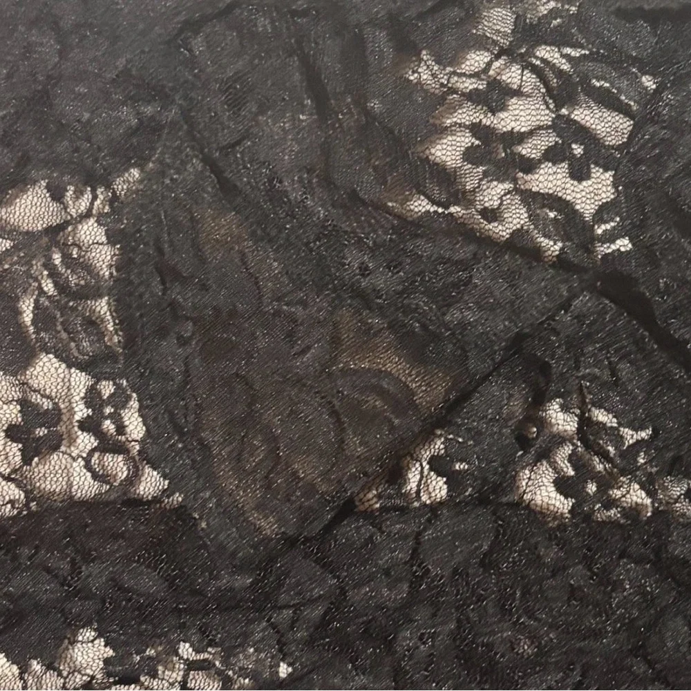 Gothic Ruffle Lace Top - Picture 5 of 5